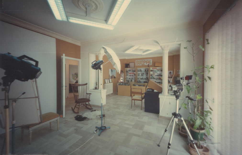 10-Studio-of-Kevork-Derhagopian-ca.-1990-Pinhole-photography